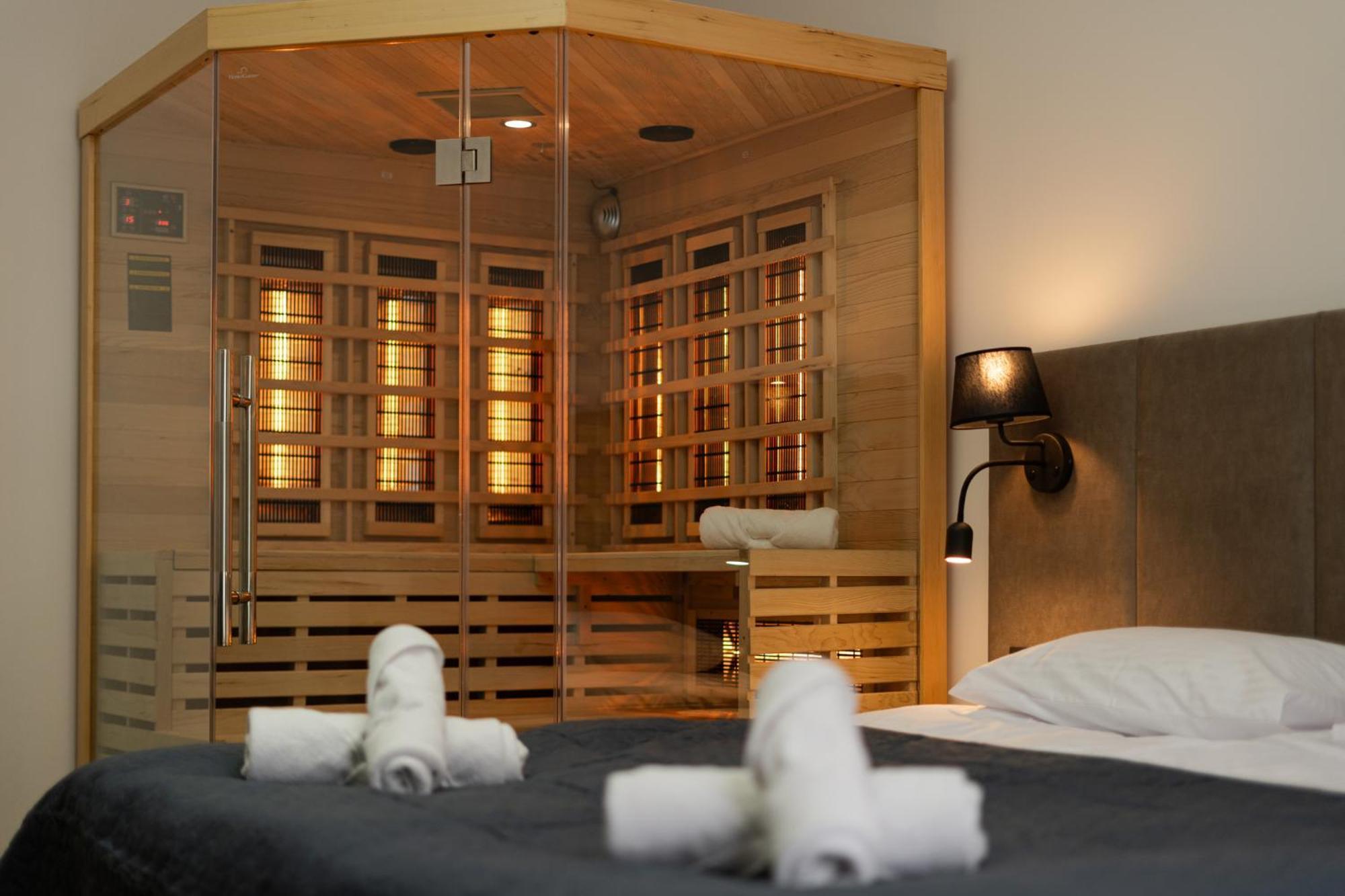 Spa Bedrooms With Sauna&Bath And Free Parking Krakov Exteriér fotografie