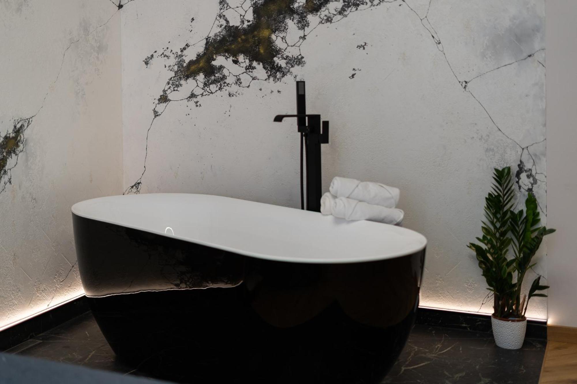 Spa Bedrooms With Sauna&Bath And Free Parking Krakov Exteriér fotografie