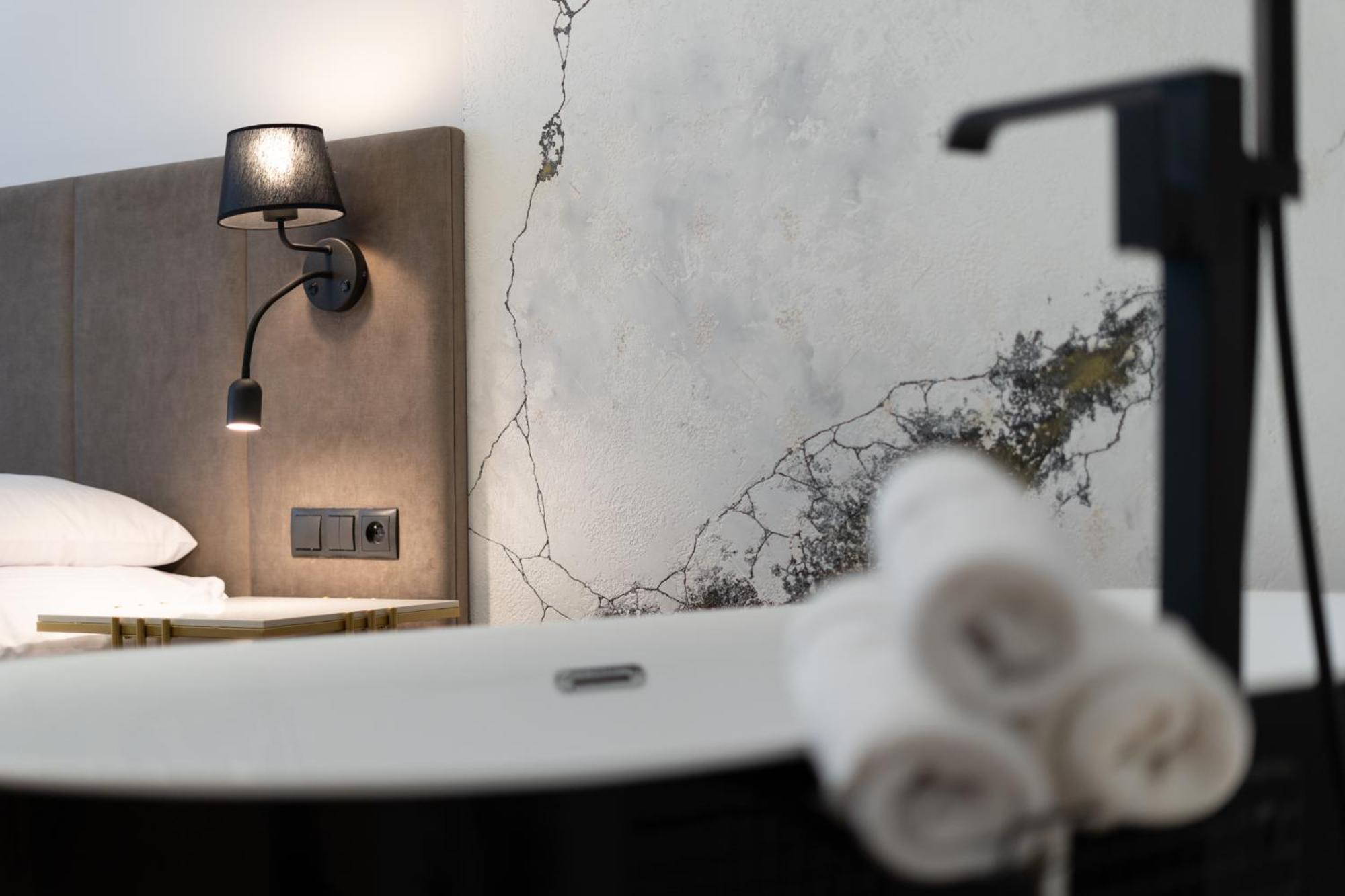 Spa Bedrooms With Sauna&Bath And Free Parking Krakov Exteriér fotografie